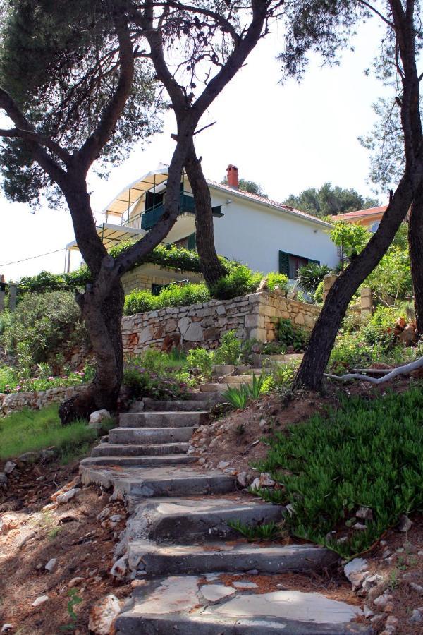 Apartments By The Sea Basina, Hvar - 542 Vrbanj Ngoại thất bức ảnh