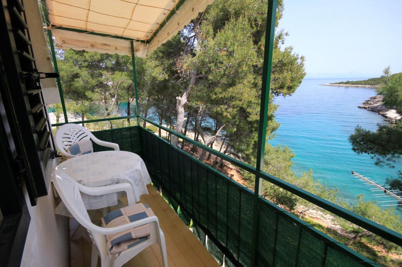Apartments By The Sea Basina, Hvar - 542 Vrbanj Ngoại thất bức ảnh