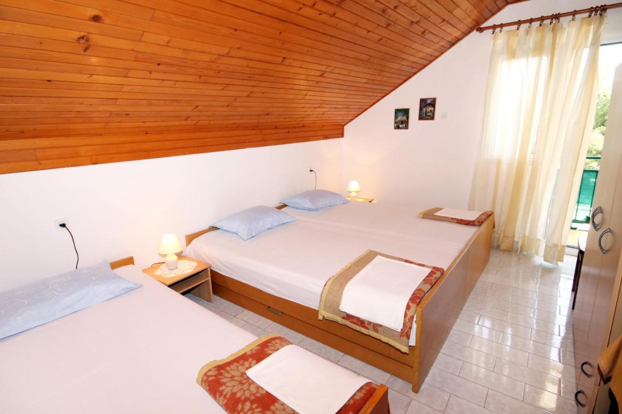 Apartments By The Sea Basina, Hvar - 542 Vrbanj Ngoại thất bức ảnh